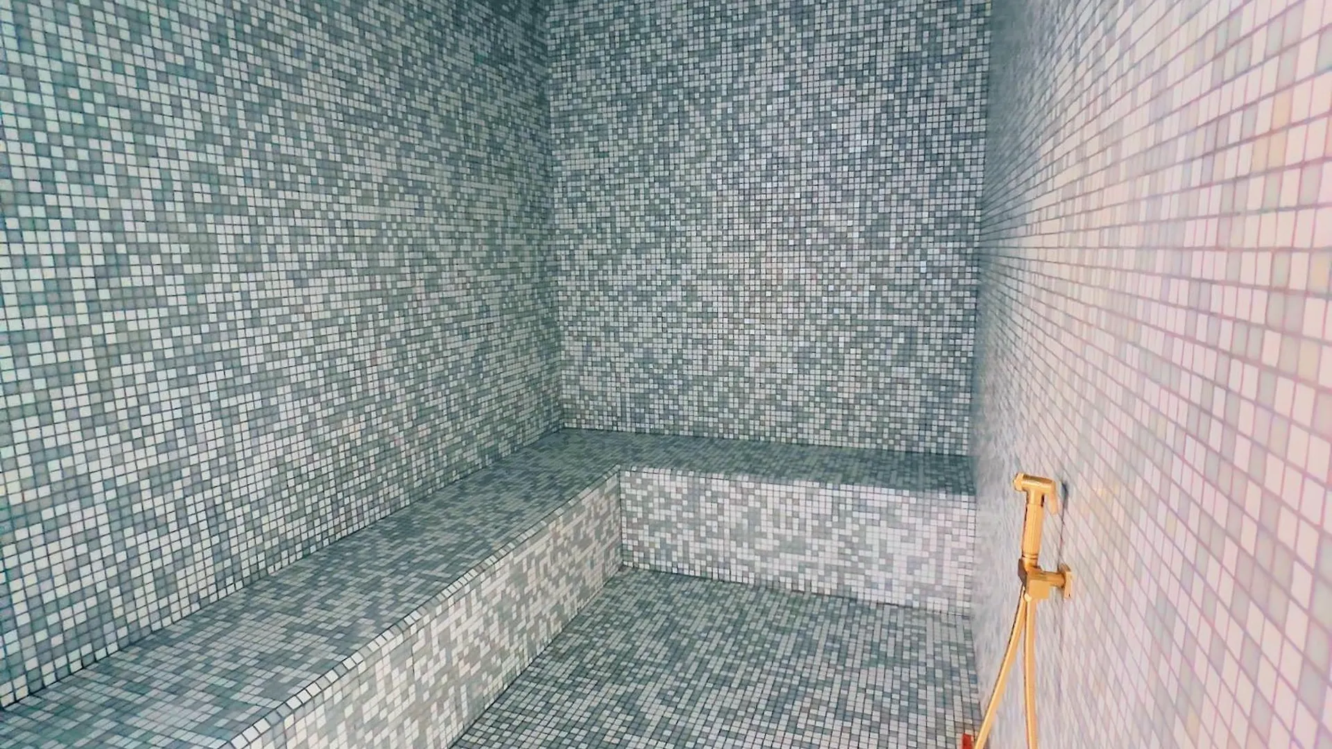Hermoso Departamento Con Piscina En Edificio Epiq Quito Ecuador