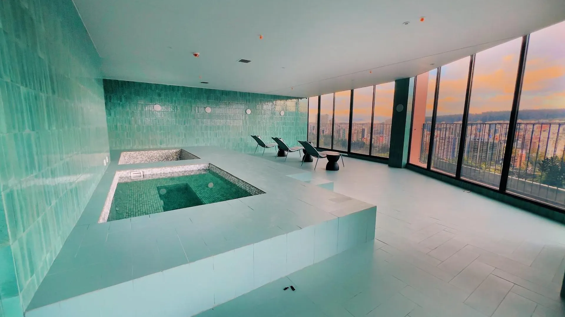 Hermoso Departamento Con Piscina En Edificio Epiq Quito Appartement