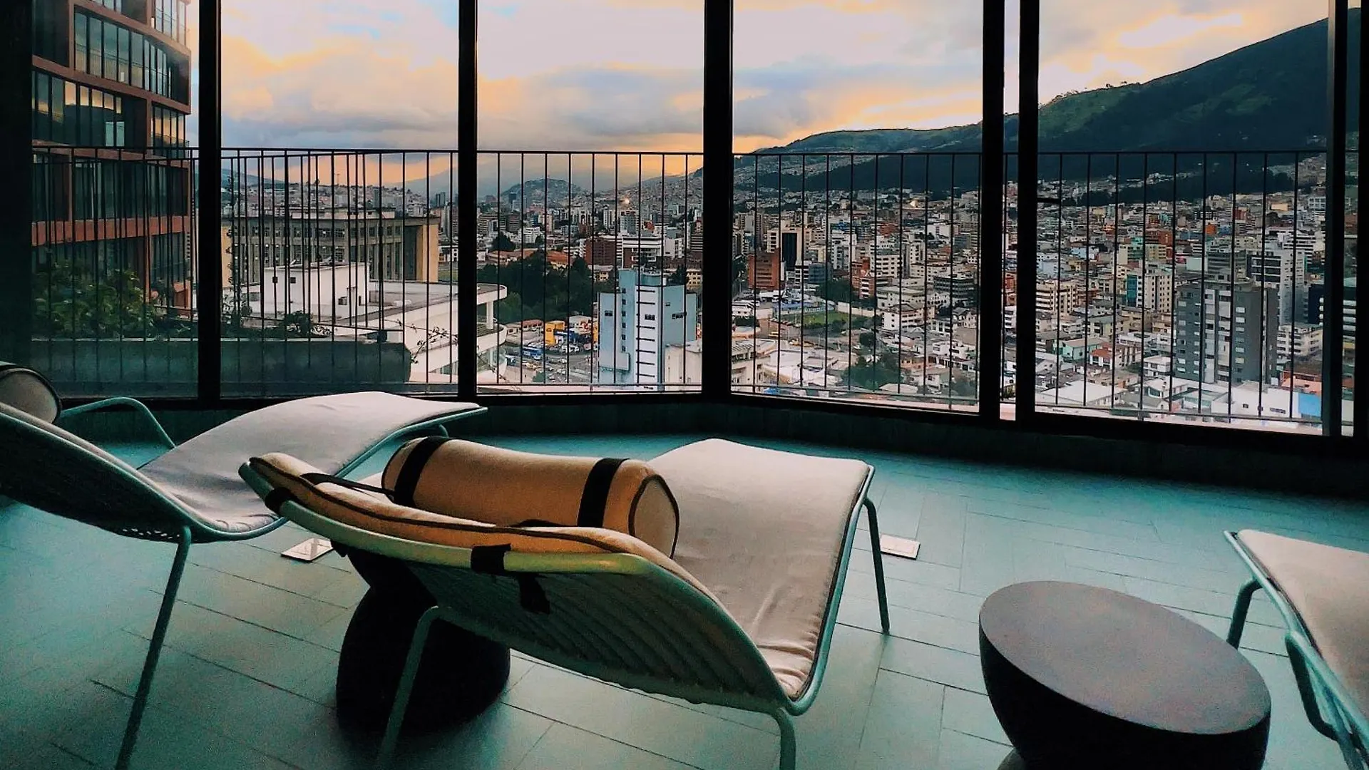 Hermoso Departamento Con Piscina En Edificio Epiq Quito Appartement
